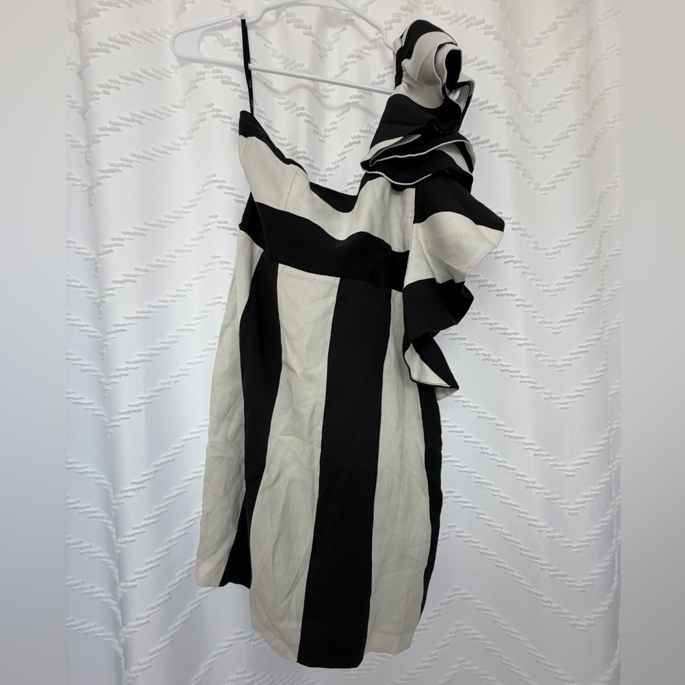 Bardot One Shoulder Black and White Dress - Picture 1 of 3